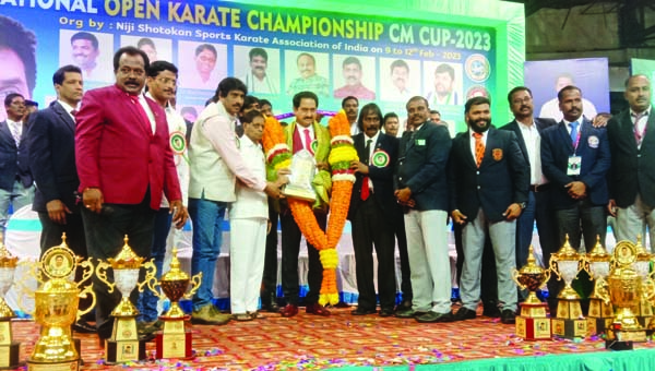 మార్షల్‌ ఆర్ట్స్‌కు ప్రాధాన్యం : సుమన్‌
