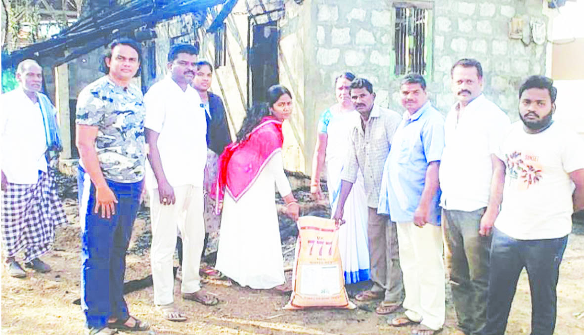 అగ్ని ప్రమాద బాధితులకు సాయం