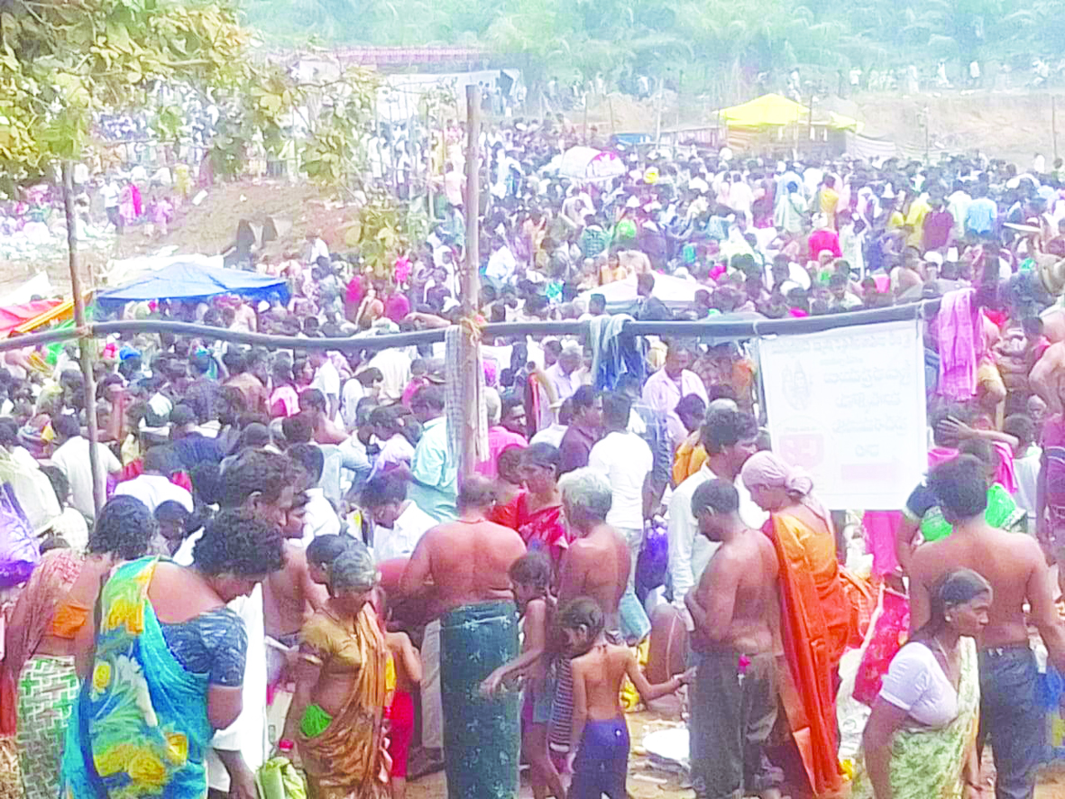 బలివేకు లక్ష మందికి పైగా యాత్రికులు