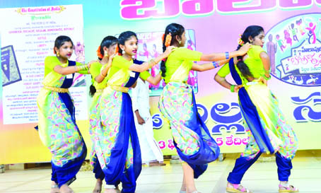 అంబరాన్నంటిన పిల్లల సంబరం