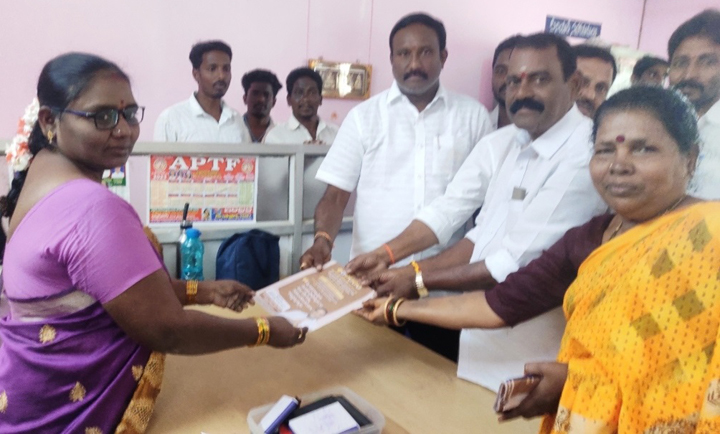 ఎంఎల్‌సి అభ్యర్థి ప్రచారం