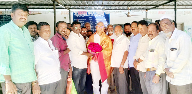 జగన్‌తోనే దళితుల అభివృద్ధి : 'చింతల'