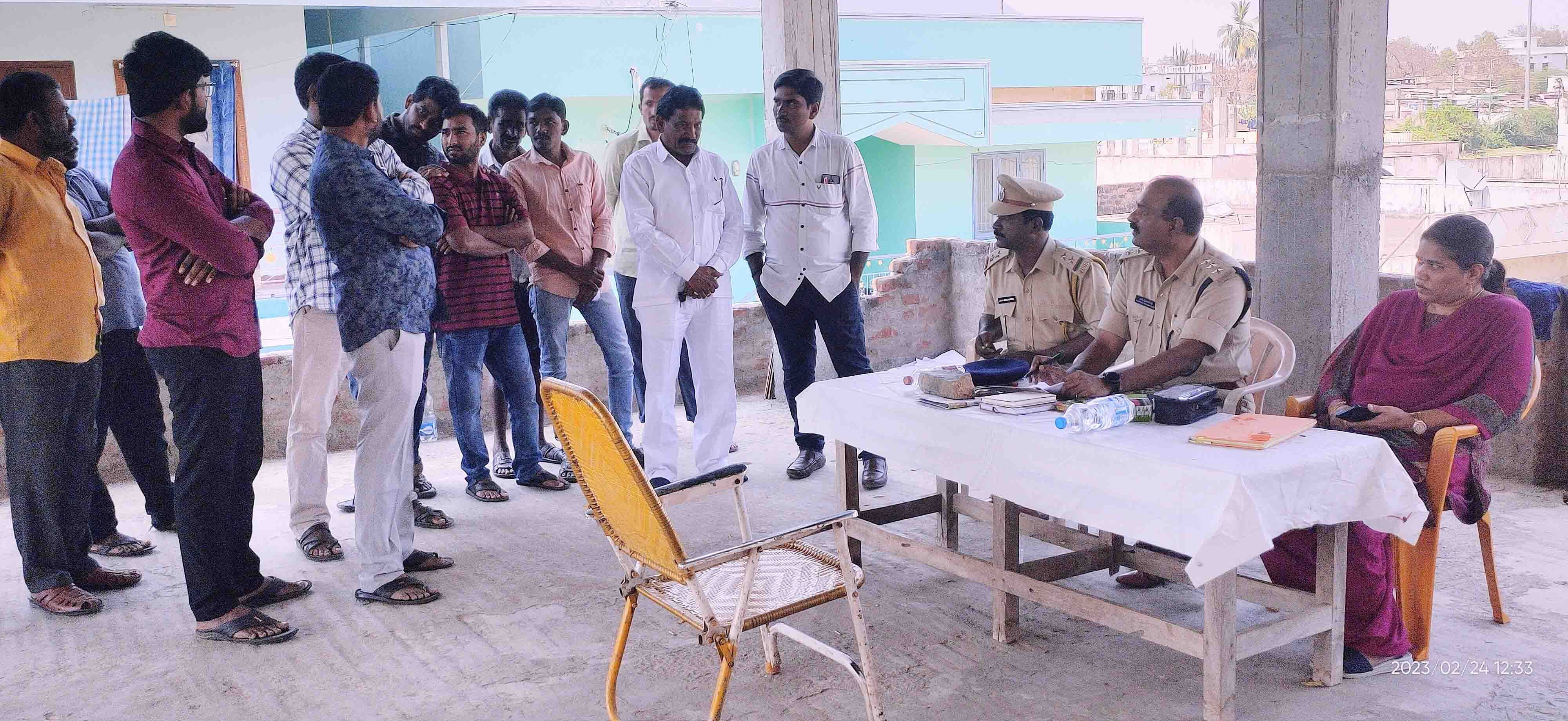వాహనాలు వేలం