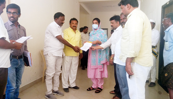 విదేశీ విద్యలో పేదలకు అన్యాయం : టిడిపి