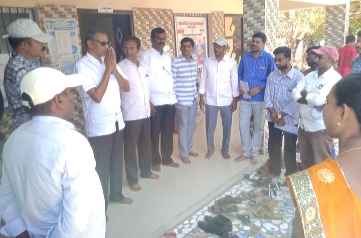 సిఆర్‌పిలకు వేతనాలు పెంచాలి
