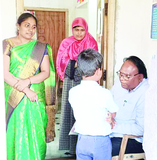 విద్యార్థులకు నాణ్యమైన విద్యనందించాలి : డిఇఒ