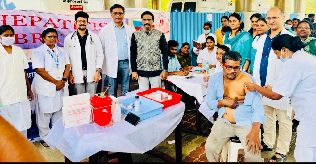విమ్స్‌ సిబ్బందికి హెపటైటిస్‌'బి' వ్యాక్సినేషన్‌