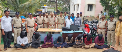 ముఠా అరెస్టు