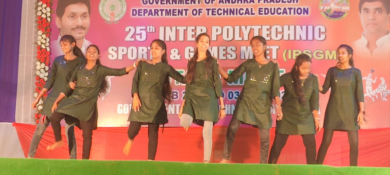 సాంస్కృతిక ఉత్సవ్‌ అదరహో