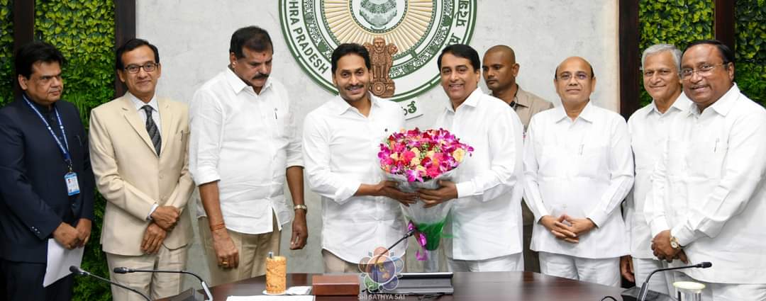 సత్యసాయి ట్రస్ట్‌ ఆధ్వర్యంలో విద్యార్థులకు రాగిమాల్ట్‌