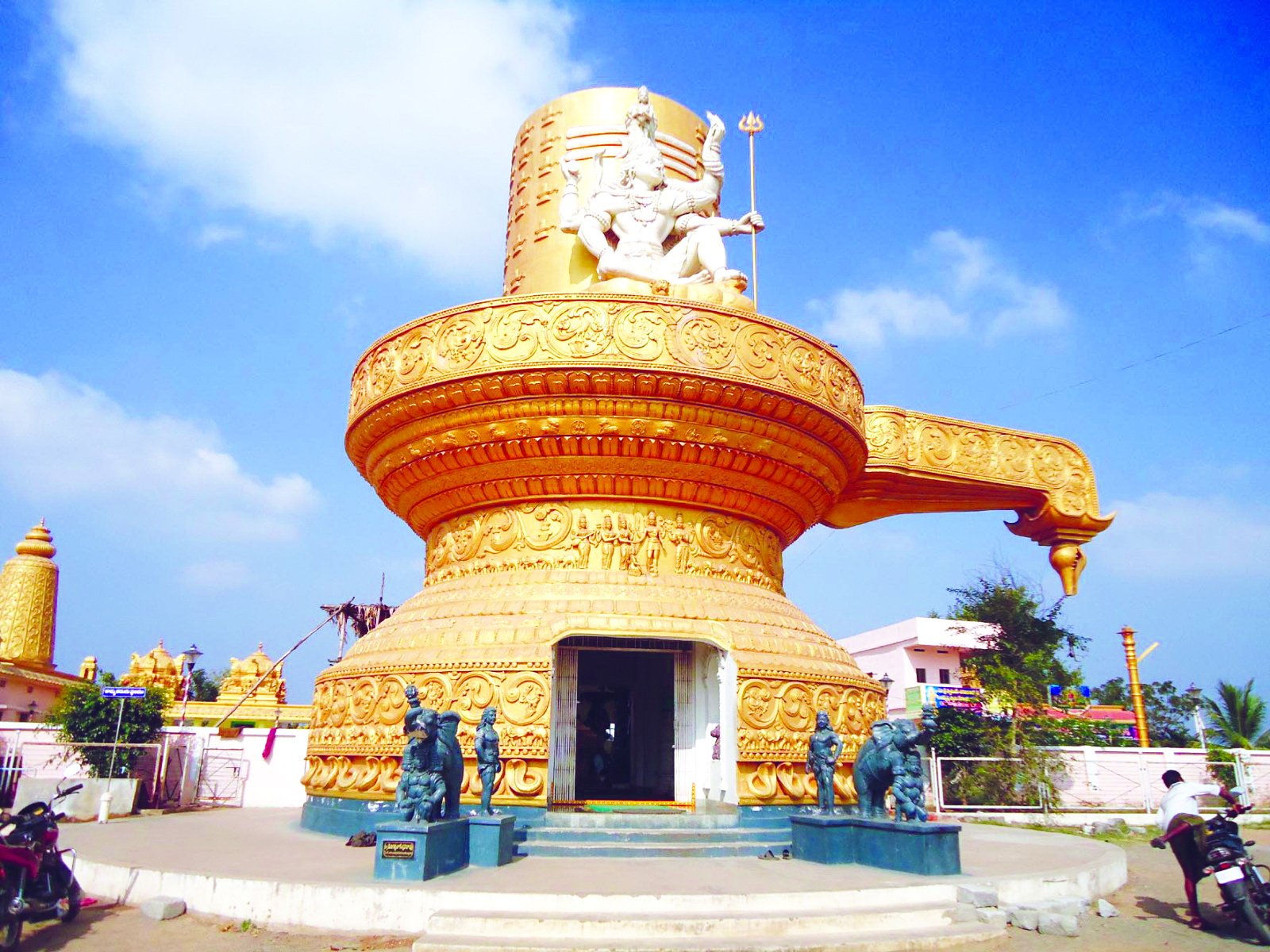 శైవక్షేత్రాలు ముస్తాబు