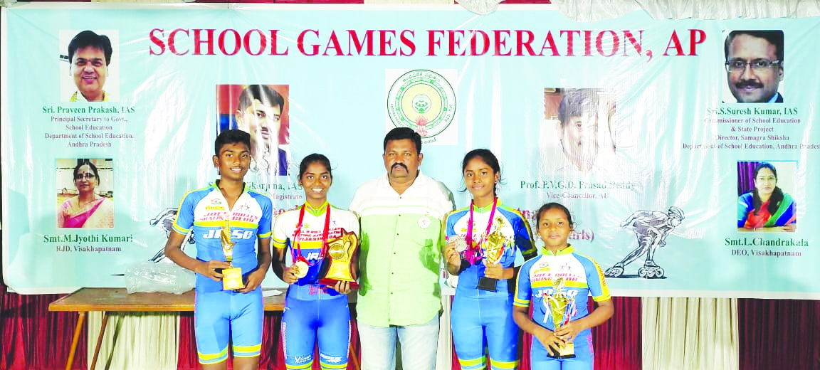 రోలర్‌ స్కేటింగ్‌లో పతకాలు