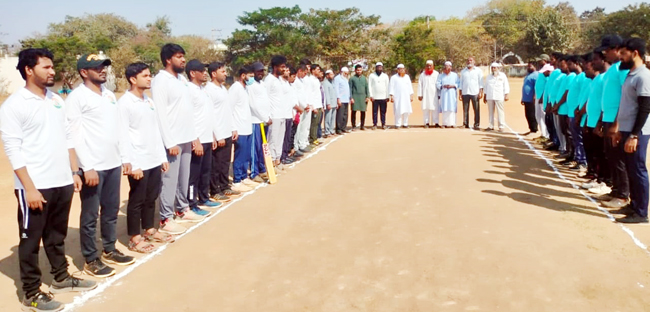 క్రికెట్‌ లీగ్‌ పోటీలు ప్రారంభం