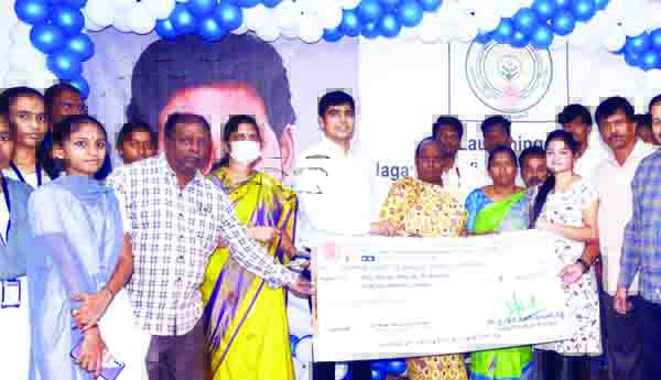 జగనన్న విదేశీ విద్యా దీవెన ప్రారంభం