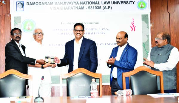 భూ హక్కులు, చట్టాలపై అవగాహన అవసరం