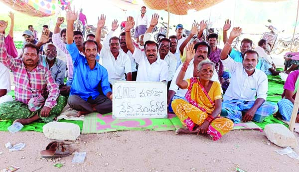 మంత్రిని కలిసిన నేవీ నిర్వాసిత జెఎసి పెద్దలు