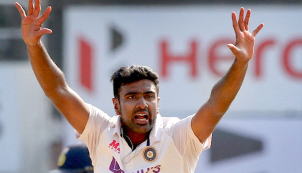 Ashwin-broke-Harbhajan-Singh-record