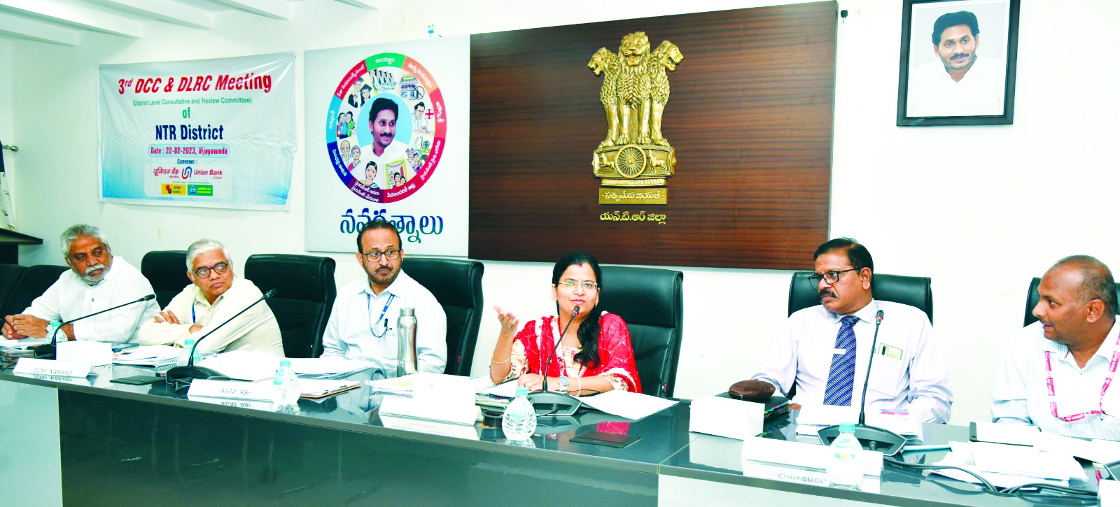 ఆర్థిక ప్రగతికి బ్యాంకర్ల సహకారం అవసరం : జెసి