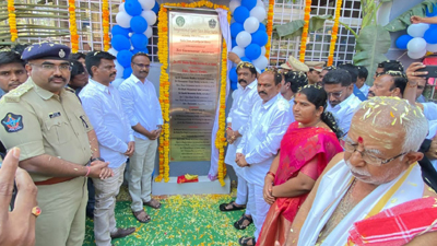 ట్యాపింగ్‌ డ్రామా