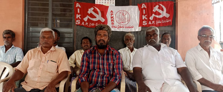 గోతాలు అందుబాటులోకి తేవాలి