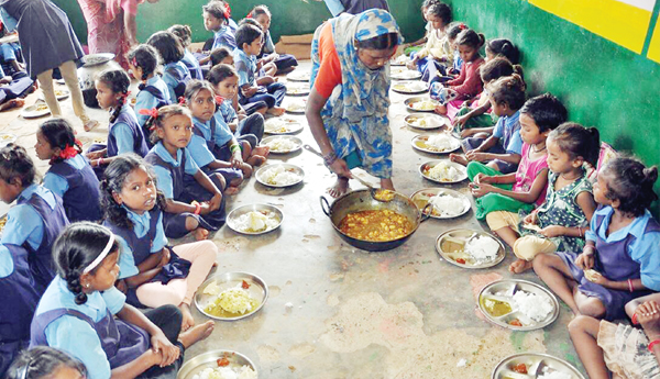 /Aadhaar-depends-on-lunch