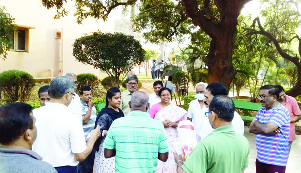 జోరుగా కోరెడ్ల రమాప్రభ ప్రచారం