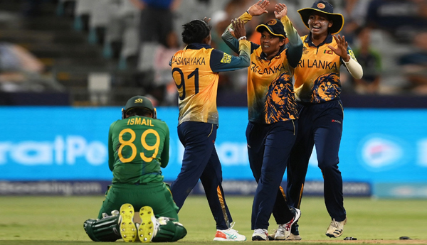 Sri-Lanka-Women-won-by-3-runs