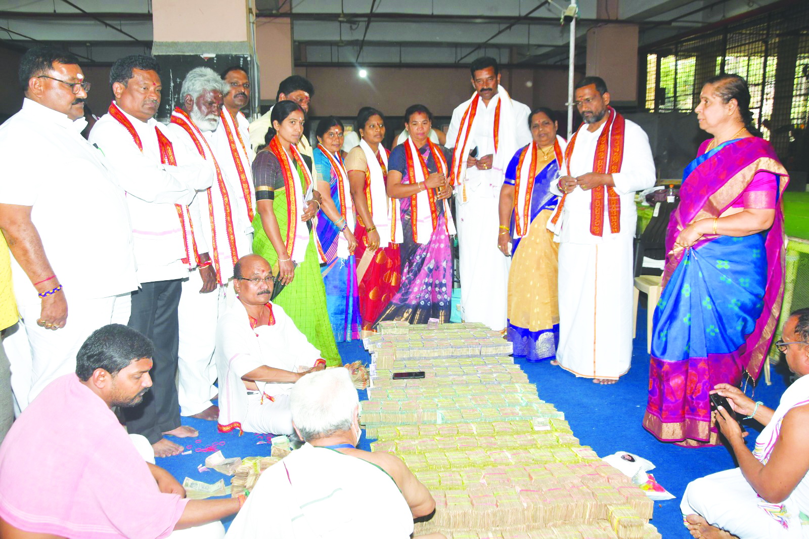 దుర్గగుడి హుండీల ఆదాయం రూ.2.85 కోట్లు