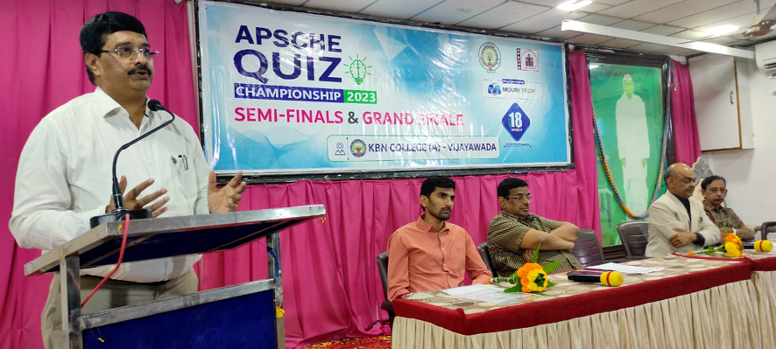 విద్యారంగంలో అద్భుత సంస్కరణలు