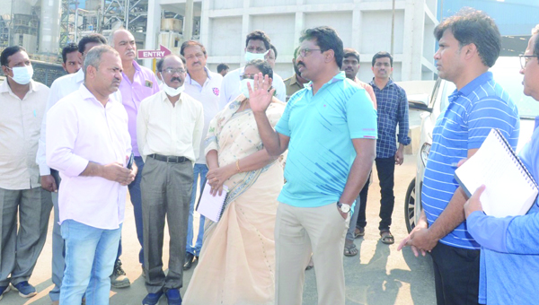 కాపులప్పాడలో జివిఎంసి కమిషనర్‌ పర్యటన
