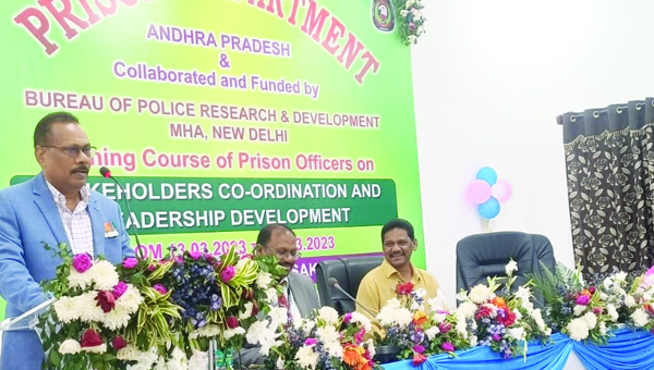 కేంద్రకారాగారంలో ముగిసిన సదస్సు