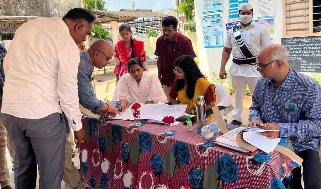 బహిరంగ మార్కెట్‌లో ధరను నష్టపరిహారంగా చెల్లించాలి