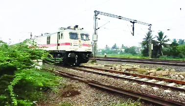 'దురంతో'కు తప్పిన ముప్పు