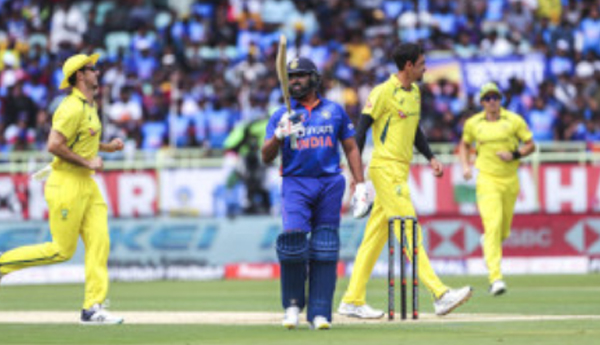 విశాఖ వన్డేలో టీమిండియా ఘోర పరాజయం