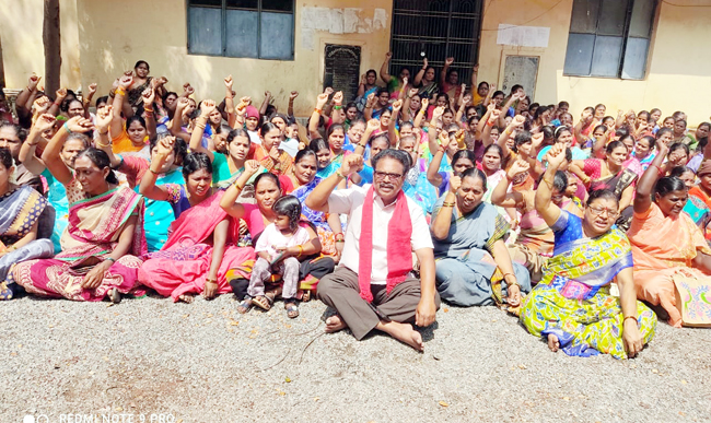 అంగన్వాడీలను అడ్డుకోవడం సరికాదు : సిఐటియు