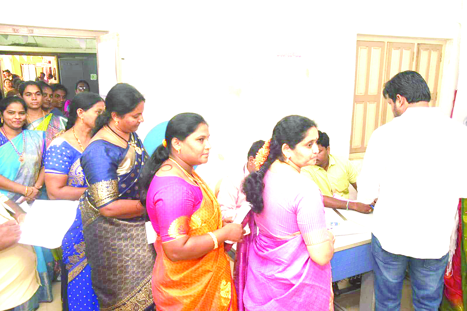 ప్రశాంతంగా ఎంఎల్‌సి పోలింగ్‌