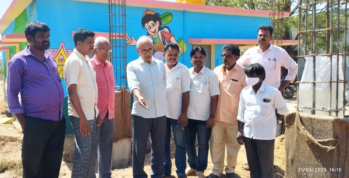 కార్మిక కర్షక, భవన నిర్మాణాన్ని పరిశీలించిన బివి.రాఘవులు