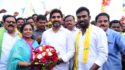 ఘన స్వాగతం