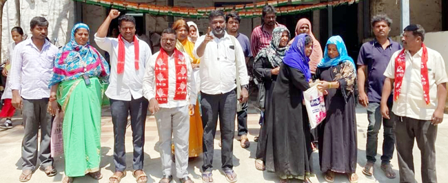'కాంట్రాక్టర్‌పై కేసు నమోదు చేయాలి'