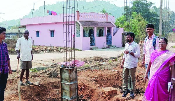 అక్రమ కట్టడం పనులు అడ్డగింత