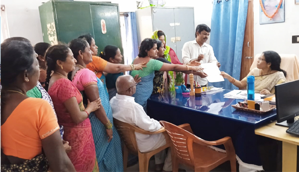 anganwadi-workers-protest-in-rambilli