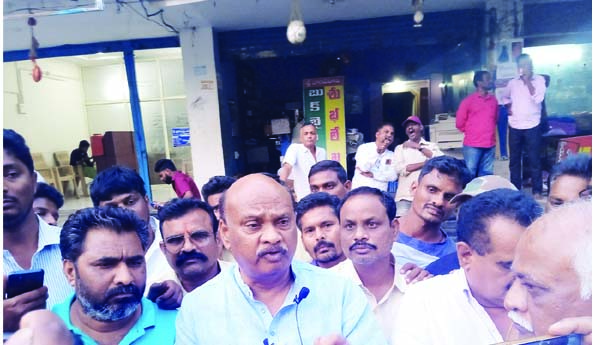 ఎన్నికల ఏర్పాట్లపై అయ్యన్న అసహనం