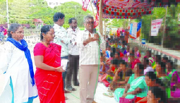 బాపట్లలో ఆశా వర్కర్ల ధర్నా