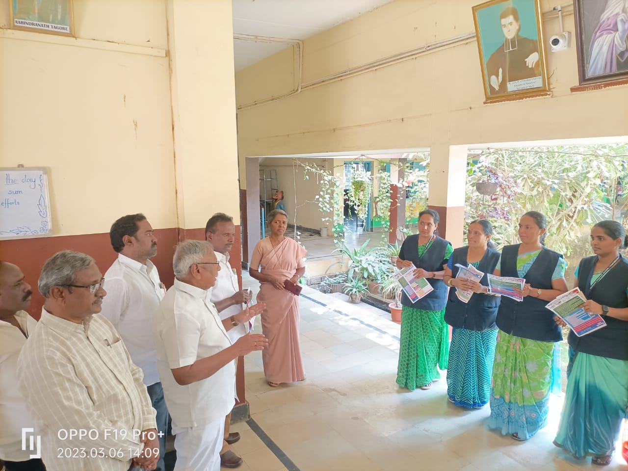 పిడిఎఫ్‌ ఎమ్మెల్సీ అభ్యర్థులను గెలిపించాలని ప్రచారం నిర్వహిస్తున్న మాజీ ఎమ్మెల్సీ జెల్లీ విల్సన్‌