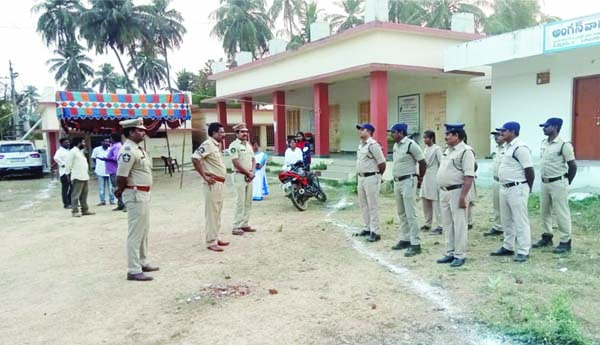 ఎమ్మెల్సీ పోలింగ్‌కు పటిష్ట బందోబస్తు