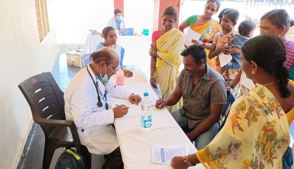 Free-medical-camp-under-the-auspices-of-Kims-Hospital