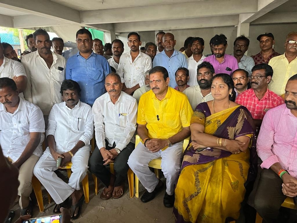 వైసిపికి ఎంఎల్‌సి ఎన్నికలే రిఫరెండం