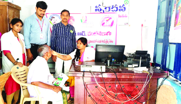 పలుచోట్ల వైద్య శిబిరాలు