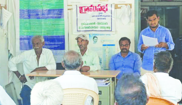 ఈ క్రాప్‌ లిస్టులో తప్పులుంటే ఆర్‌బికెలో ఫిర్యాదు చేయాలి