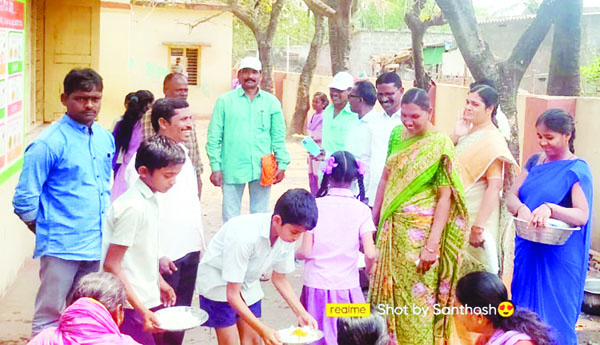 టీచర్లు లేకుండా ఉత్తీర్ణత సాధ్యమా?